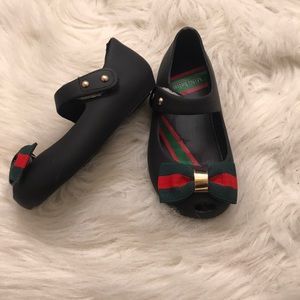 Black peep toe jelly dress shoes size 7